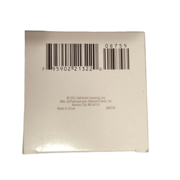 2011 Hallmark "Kringle's Confections" Kringleville Christmas Tree Ornament - Picture 3 of 5